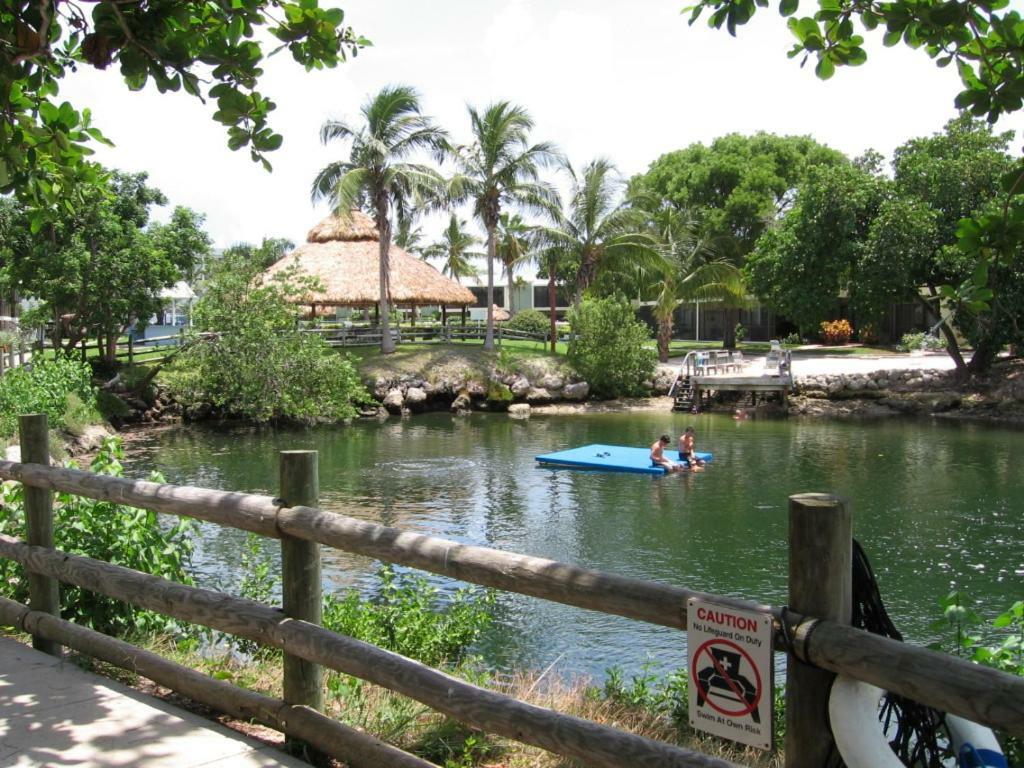 Licensed Mgr - Modern Oceanfront Condo! Beautiful Ocean Views! Beach Resort! 2 King Beds! Key Largo Exterior photo